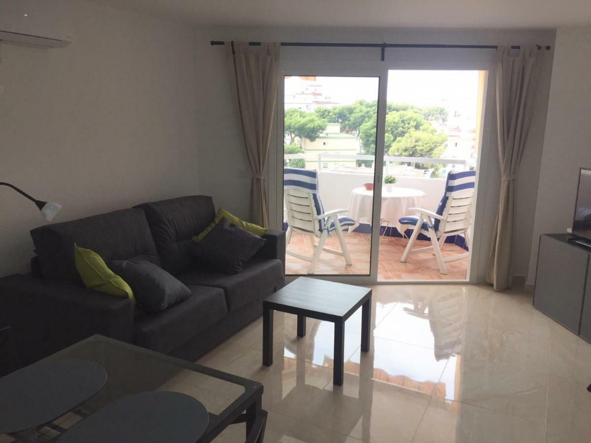 R&E Apartments 托雷莫利诺斯 外观 照片
