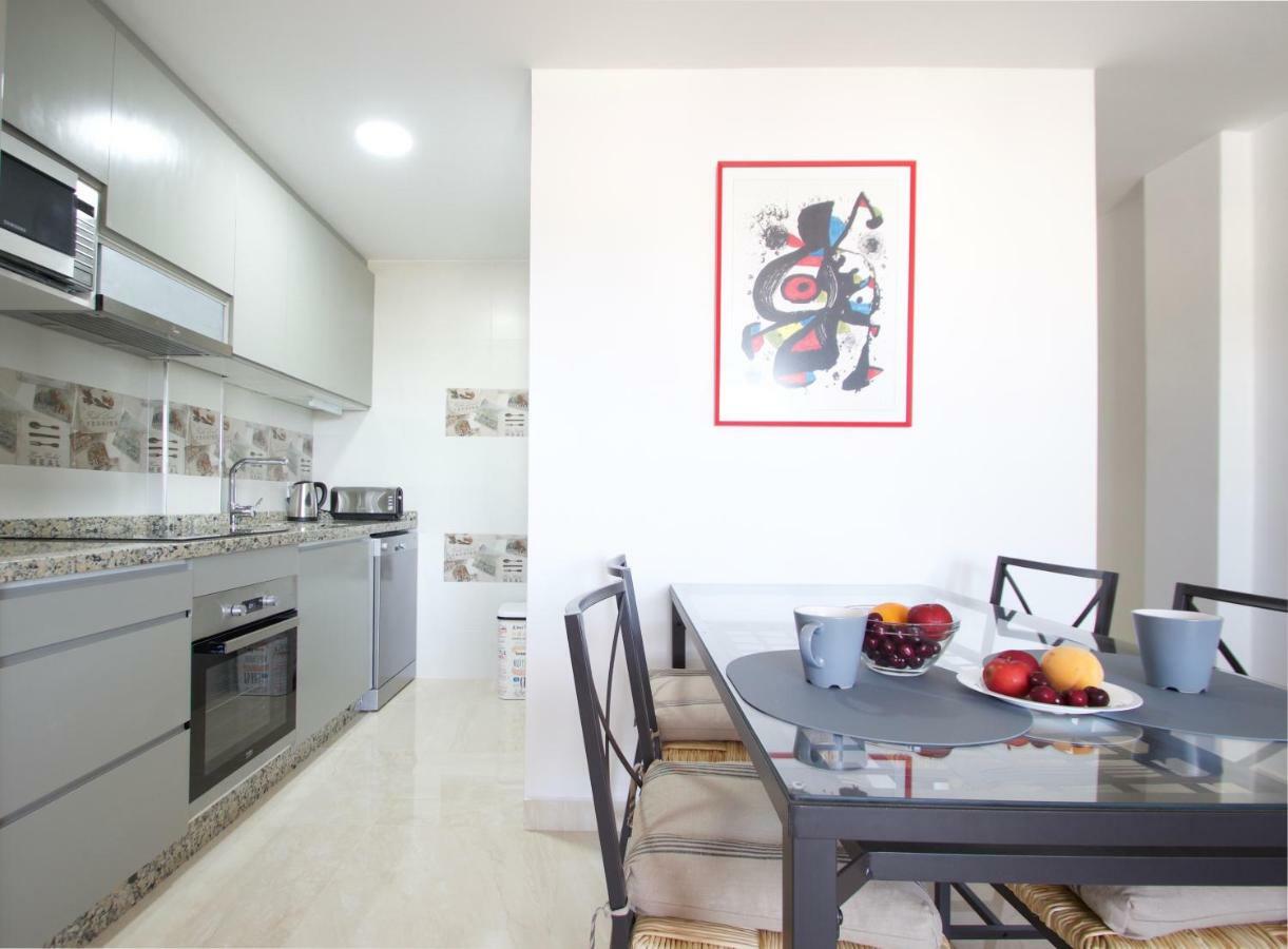 R&E Apartments 托雷莫利诺斯 外观 照片